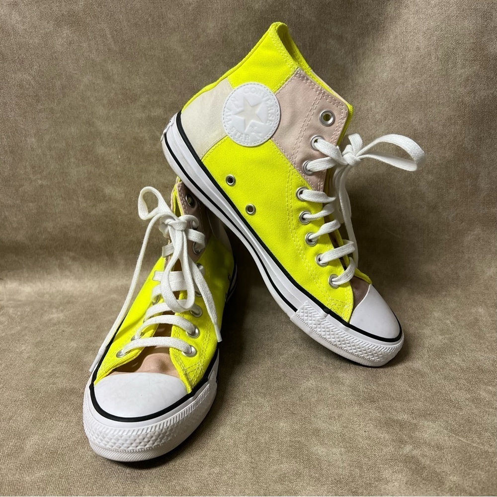 Converse Unisex Chuck Taylor All Star Hi Top Shoe Beige/Yellow M 6.5